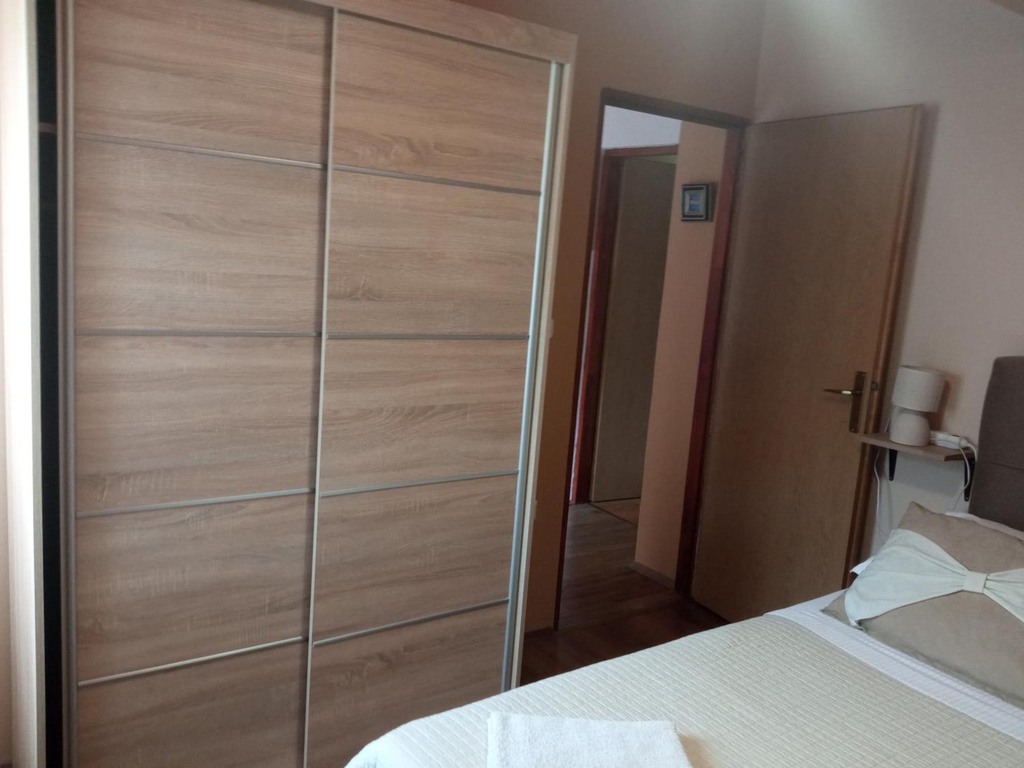 Ruza Apartment สกราดิน ภายนอก รูปภาพ