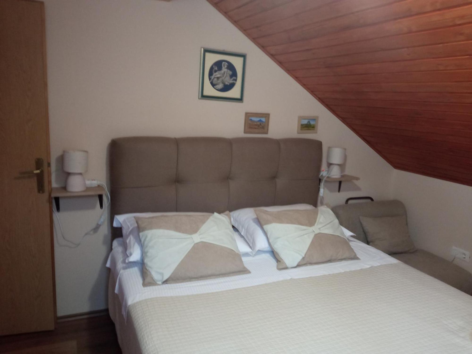 Ruza Apartment สกราดิน ภายนอก รูปภาพ